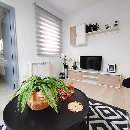 Atico 32 Apartment Lugo Exterior photo